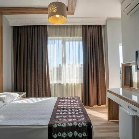 Hotel Aslan Corner 3*