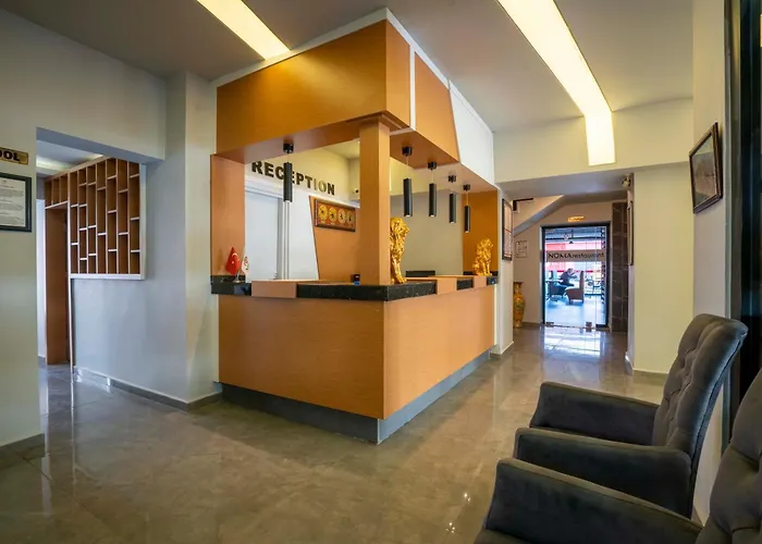 Aslan Corner Hotel 3*